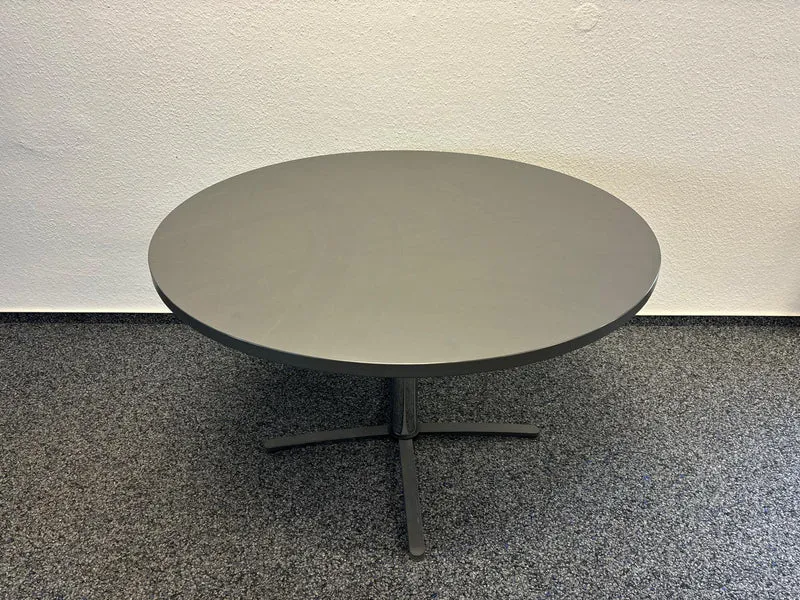 Brunner runder Besprechungstisch