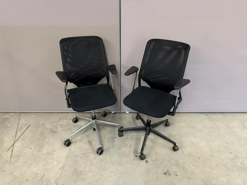 Vitra Meda Bürodrehstuhl