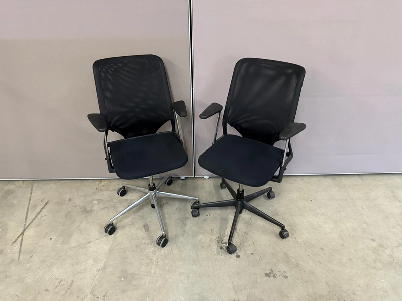 Vitra Meda Bürodrehstuhl
