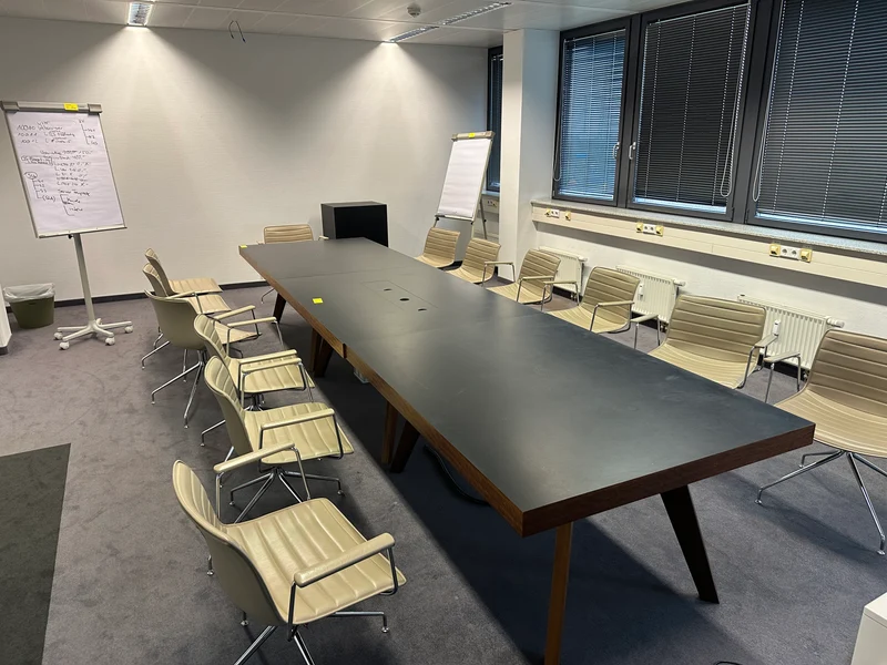 Arper Catifa 46 Altherr Molina Konferenzstuhl Beige