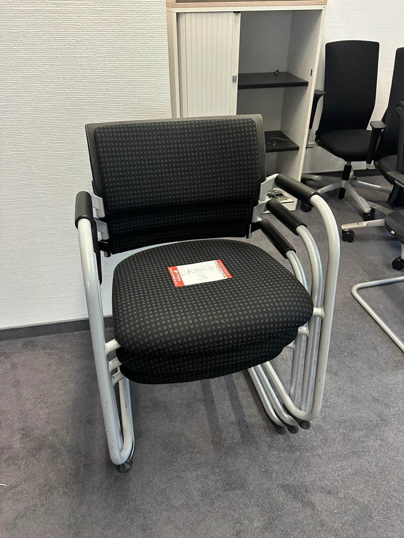 Dauphin Konferenzstuhl