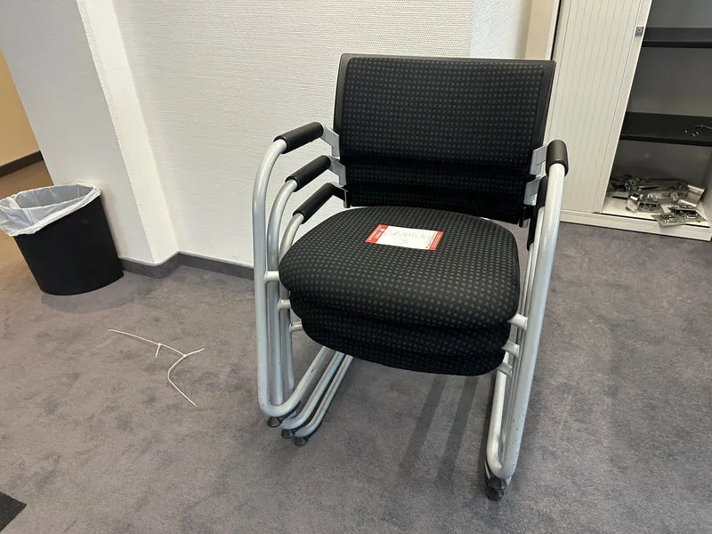 Dauphin Konferenzstuhl