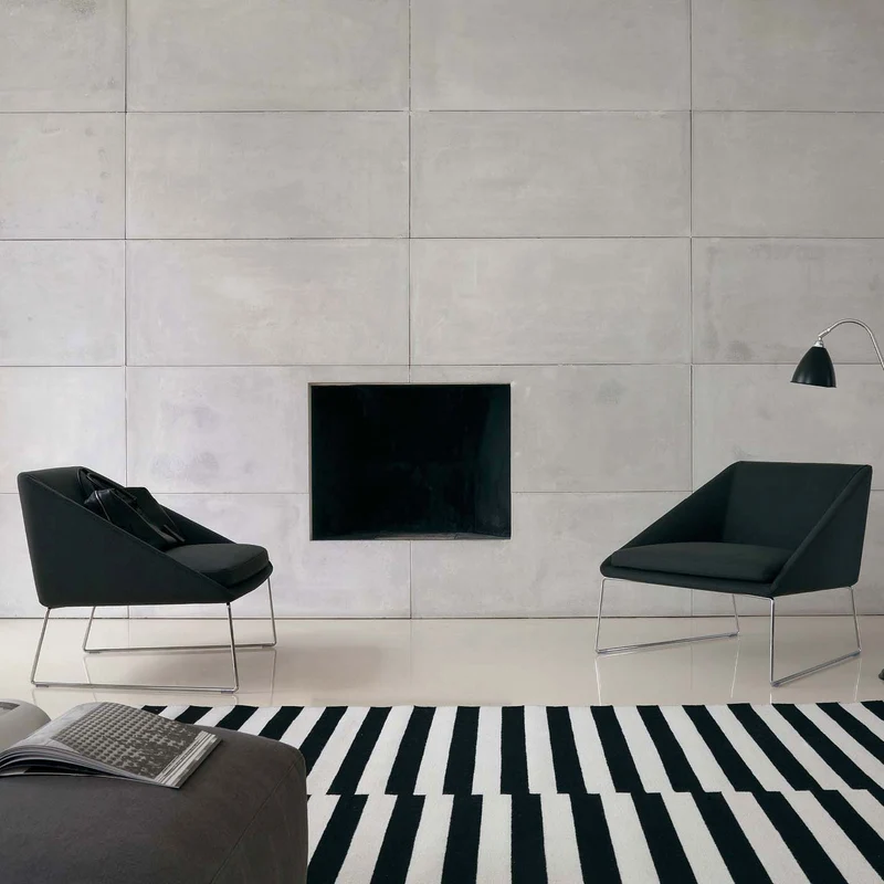 Kelly Lounge Chair