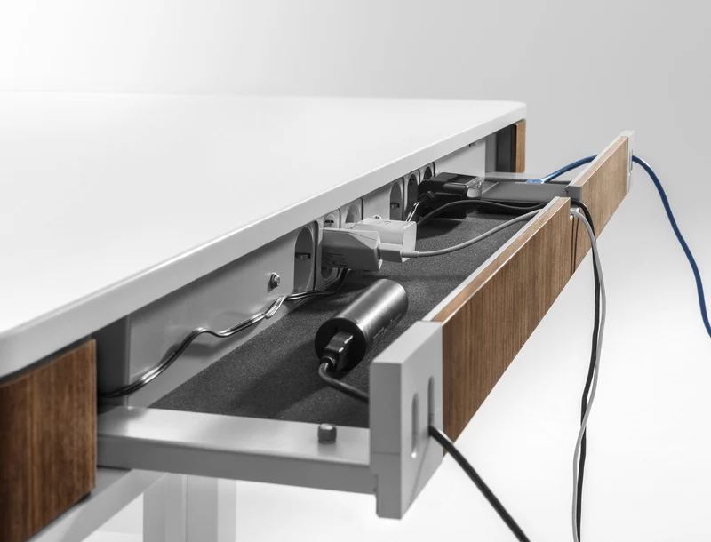 moll T7 XL Electric Standing Desk