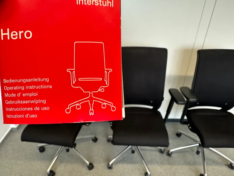 Interstuhl Hero Bürodrehstuhl Schwarz