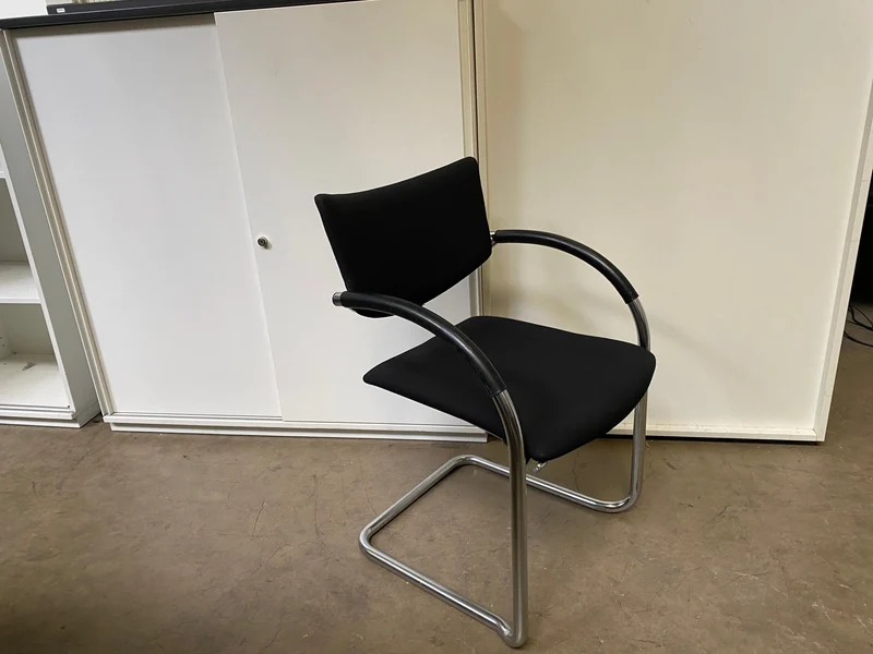 Konferenzstuhl Schwarz