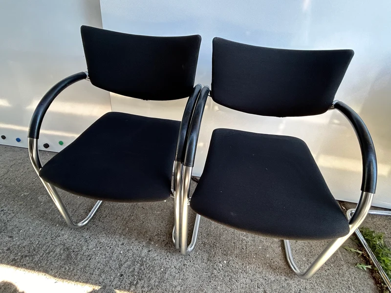 Konferenzstuhl Schwarz