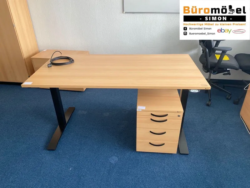 OKA Konferenztisch rund Buche