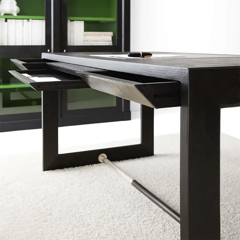 Desk L583