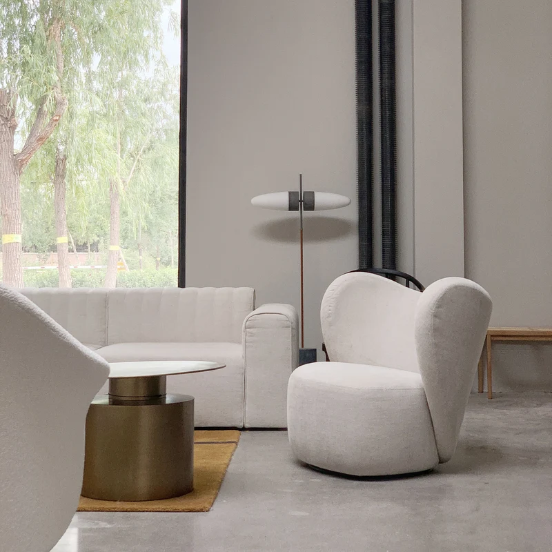 Little Big Swivel Chair