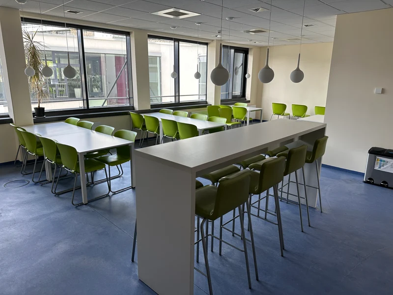 Steelcase Stehhocker Barhocker Leder Grün
