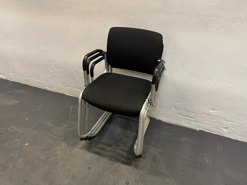 Drabert Konferenzstuhl Schwarz