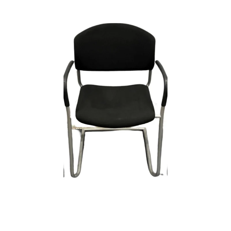 Konferenzstuhl Schwarz mit Armlehne