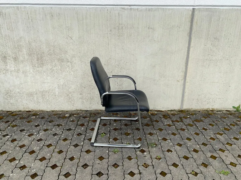 Dauphin Konferenzstuhl Leder