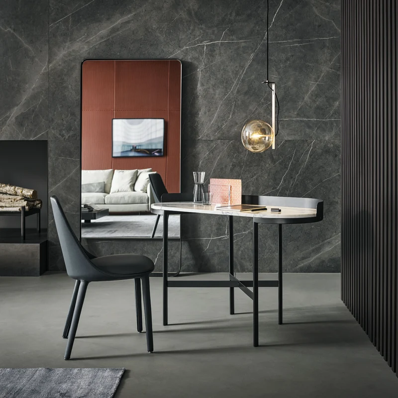 Asia Desk