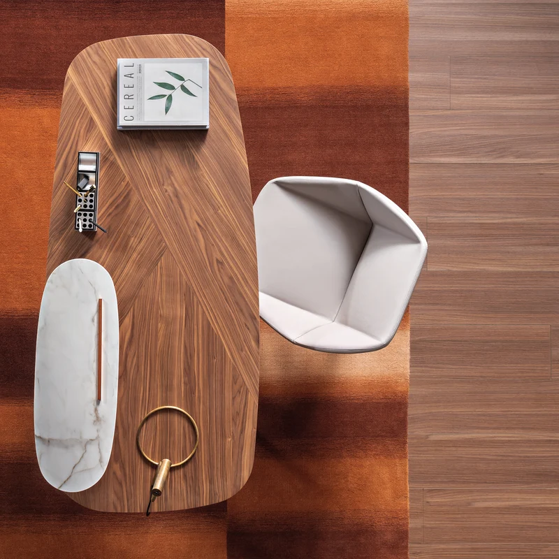 Gauss Desk