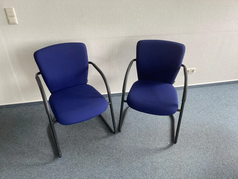 Dauphin Konferenzstuhl Blau