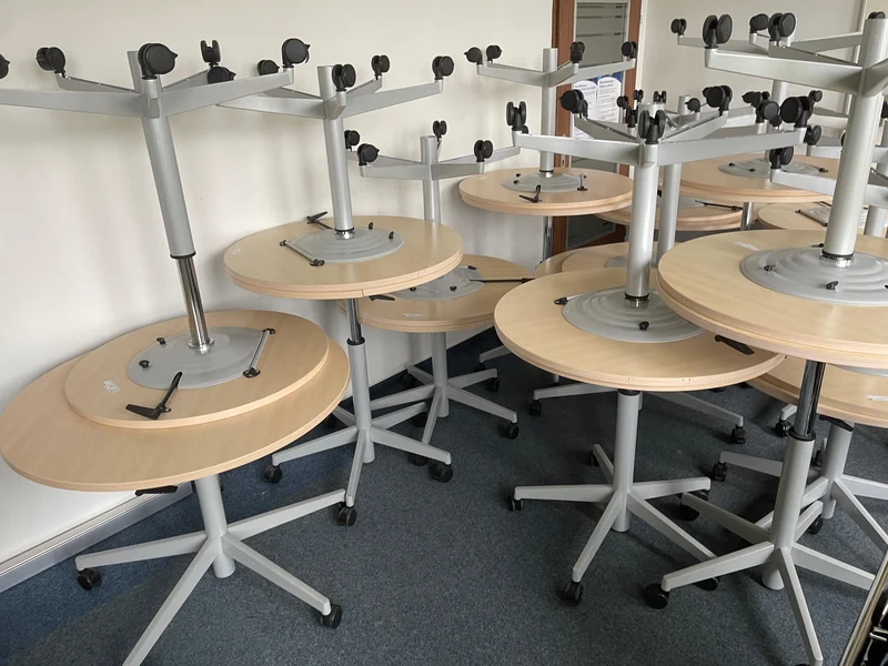 Steelcase Lift-up-Tisch
