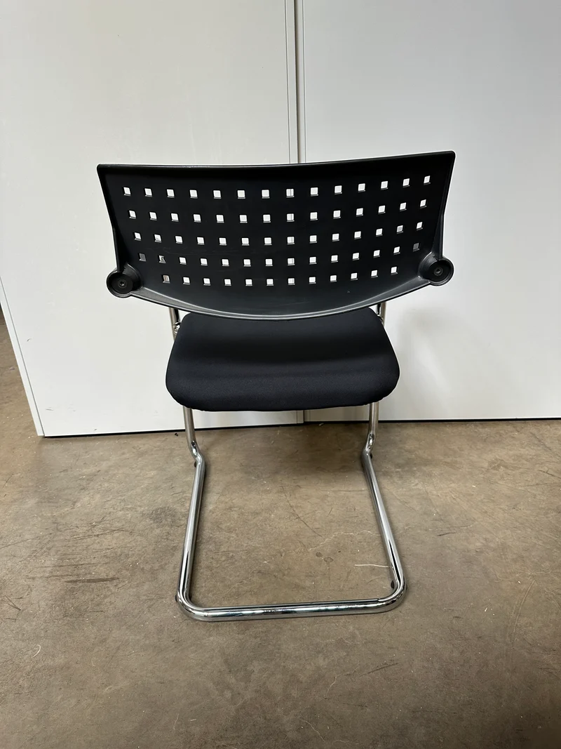 Vitra Visavis Konferenzstuhl Schwarz