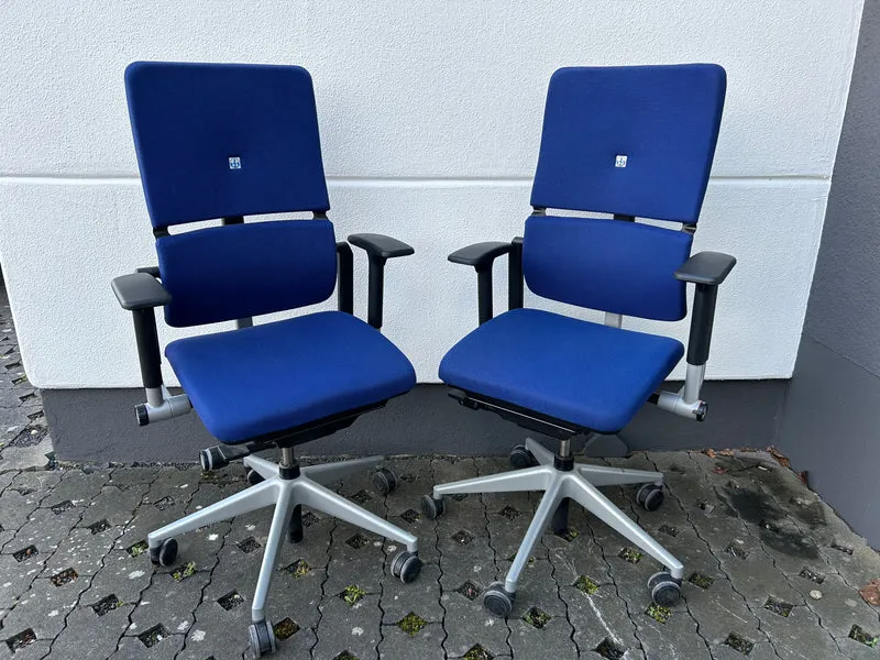 Steelcase Please V2 Bürodrehstuhl blau